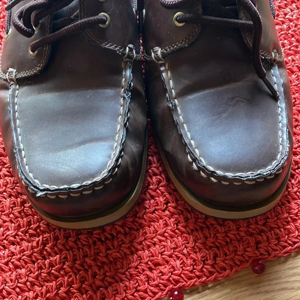 Men’s Faded Glory dark brown casual lace-up boat shoes. Size 9. Preowned.